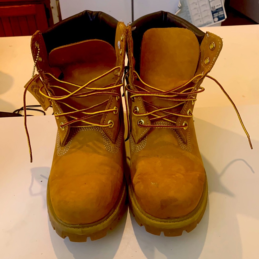 Authentic Timberland Wheat Boots